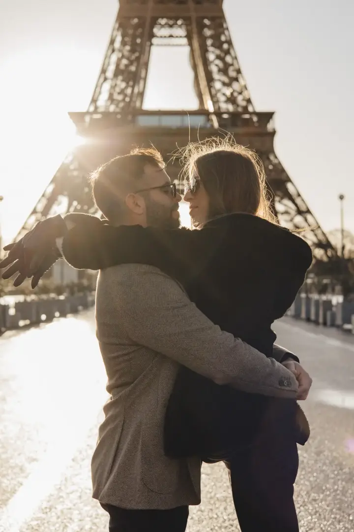 Couple Photoshoot in Paris