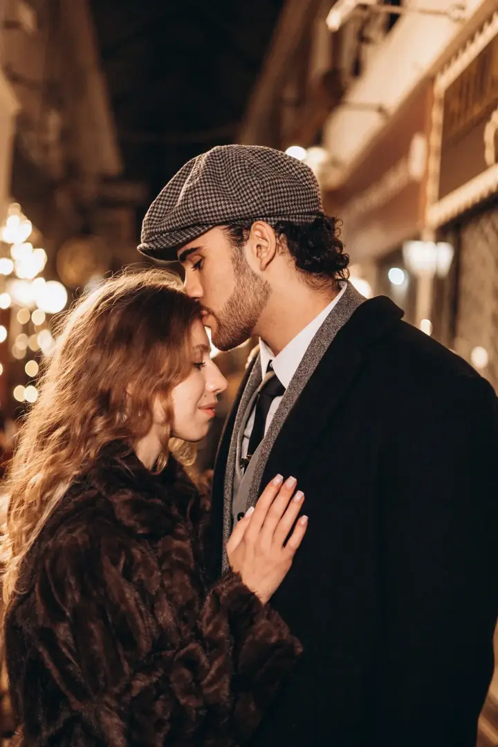 Couple Photoshoot in Paris