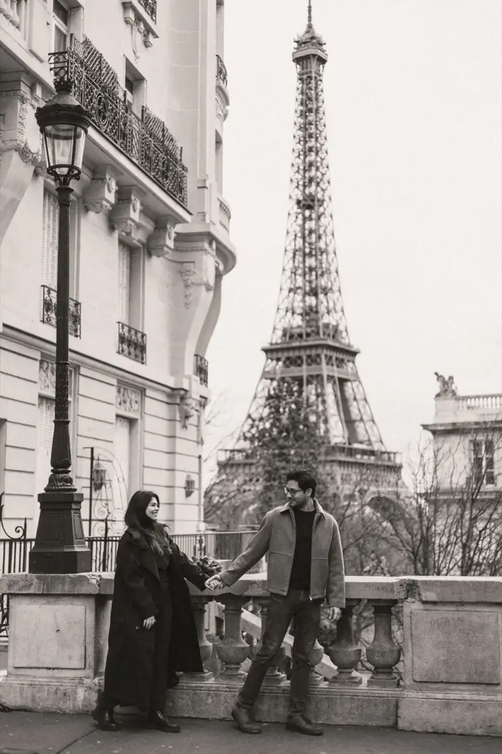 Couple Photoshoot at Trocadéro