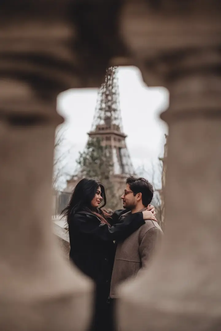 Couple Photoshoot at Trocadéro