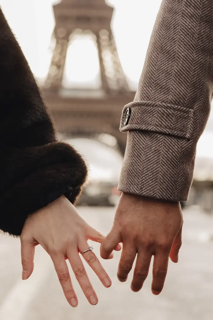 Servizio Fotografico di Coppia at Place De La Republique