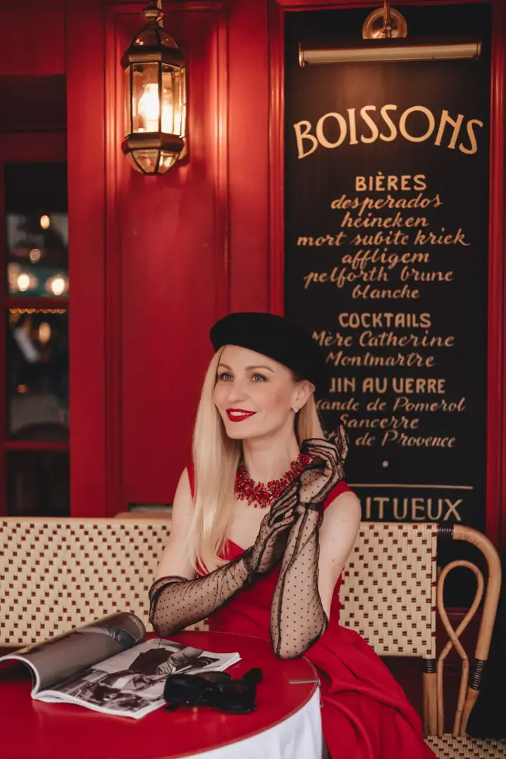 Maternity Photoshoot in Paris