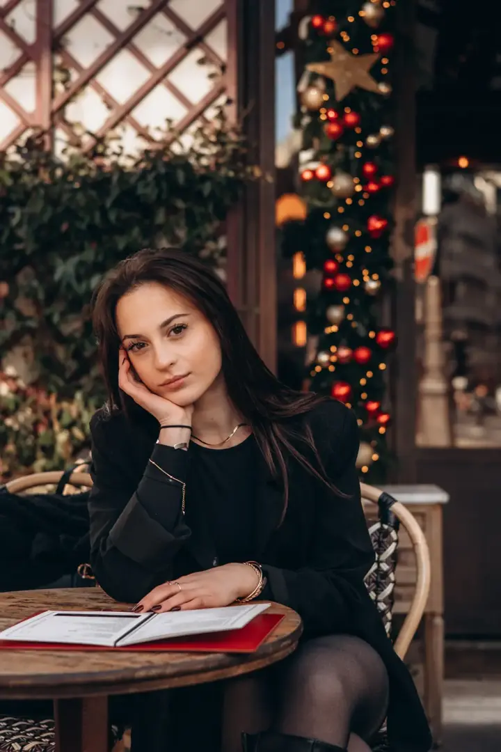 Portrait Photographer in Paris