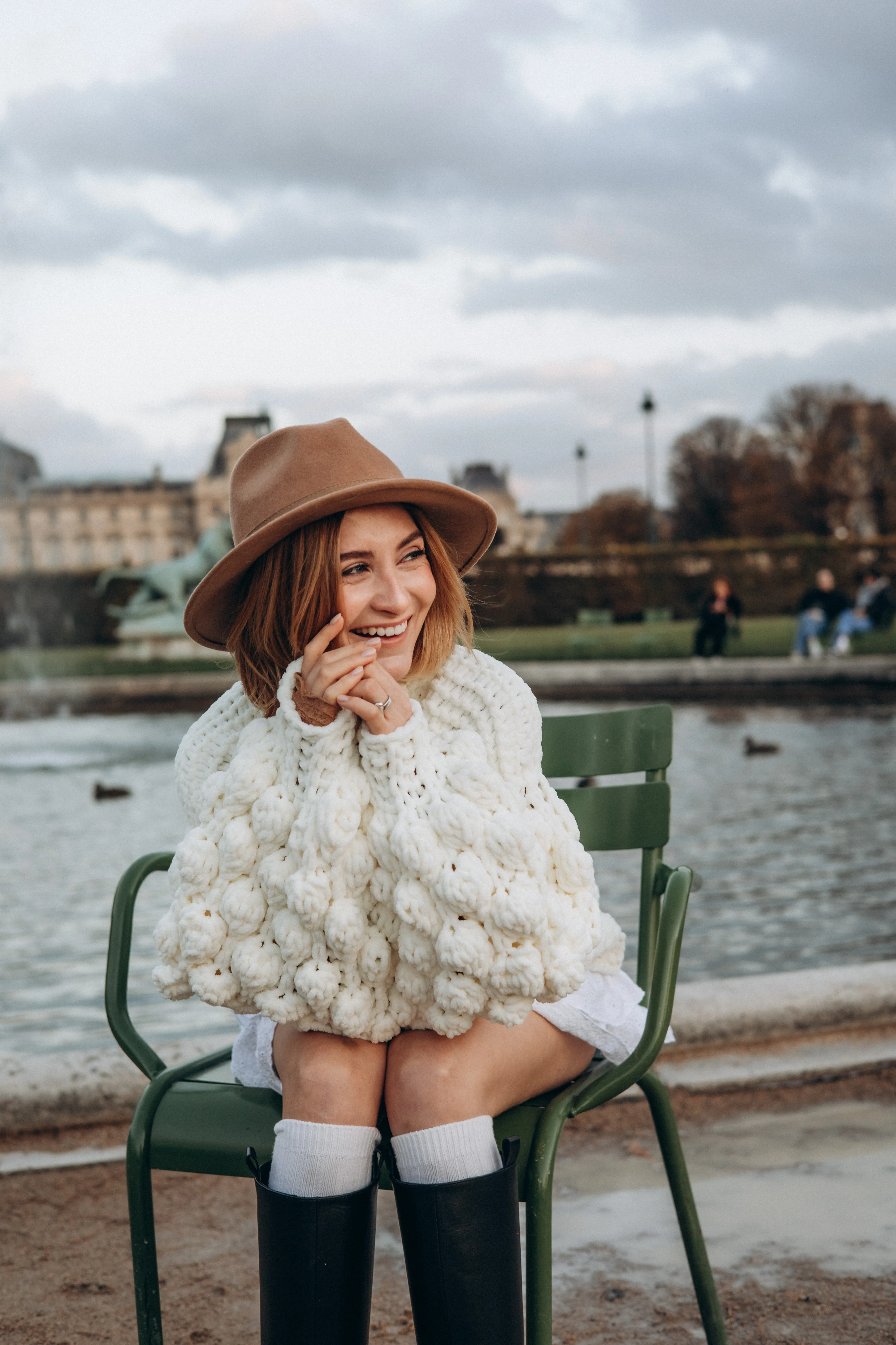 Maternity Photoshoot at Place Vendome