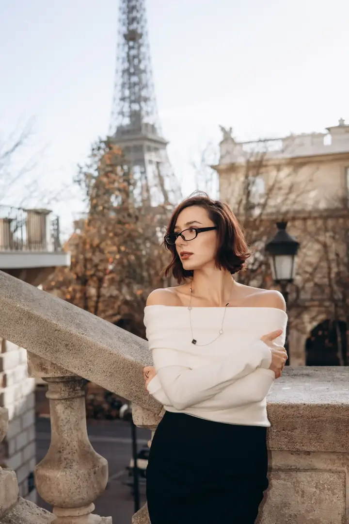 Solo Photoshoot at Parc Monceau