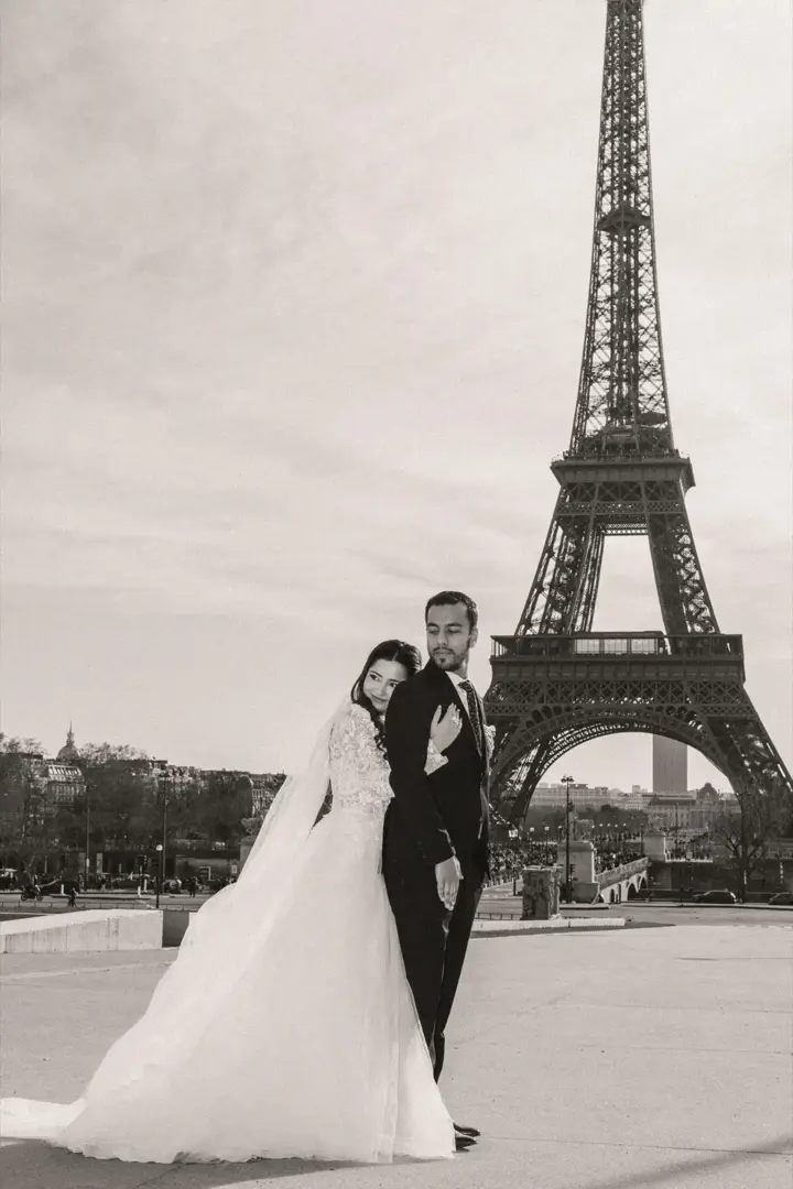 Elopement Photographer in Paris